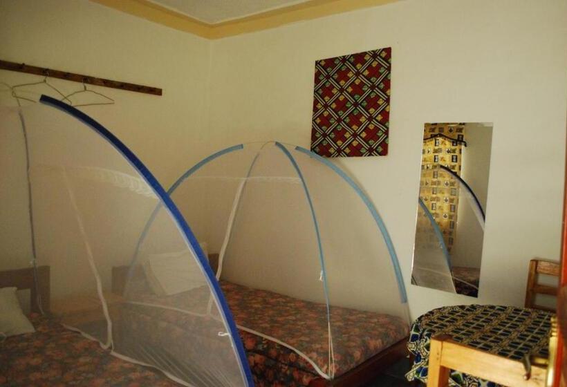 اتاق استاندارد با سرویس بهداشتی مشترک, Crater Bay Cottages
