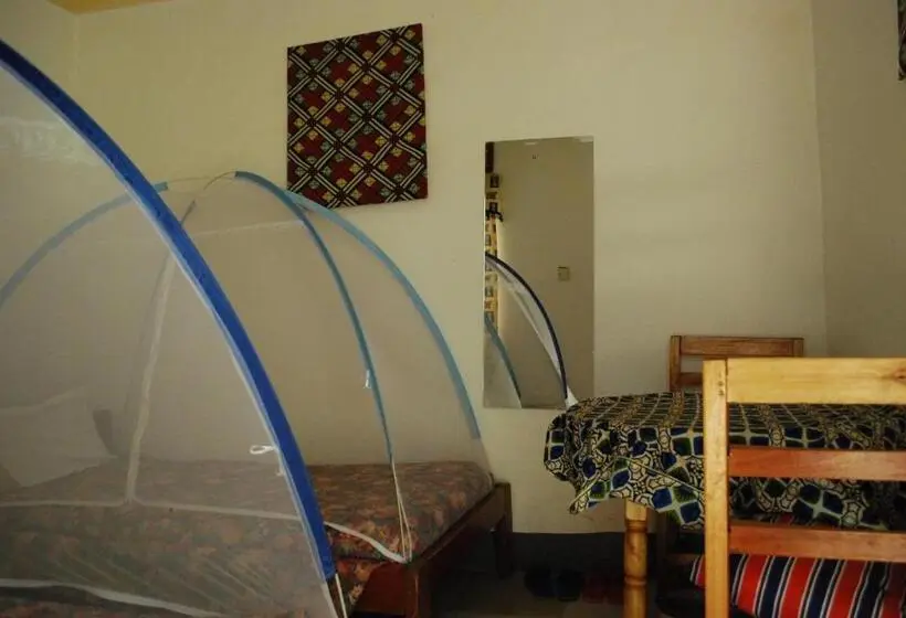 اتاق استاندارد با سرویس بهداشتی مشترک, Crater Bay Cottages