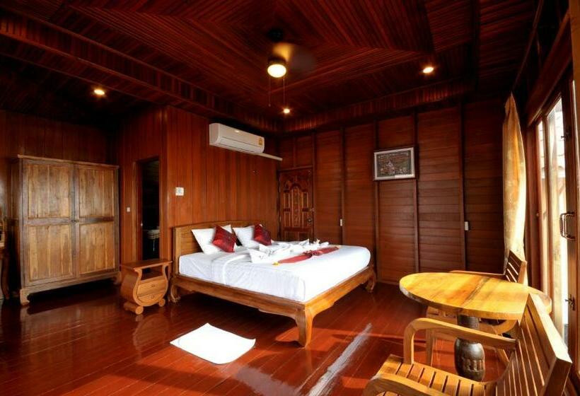 غرفة ديلوكس مطلّة علي البحر مزوَّدة بشُرفة, Fresh House