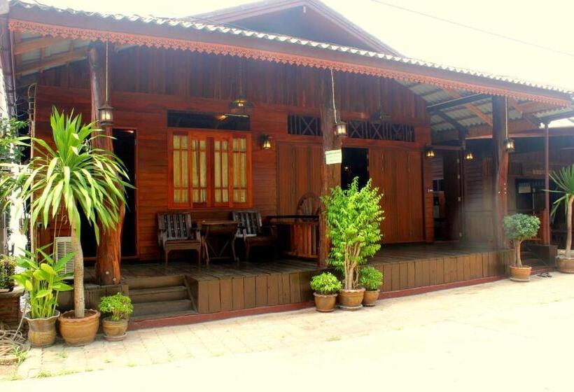 غرفة ديلوكس, Fresh House