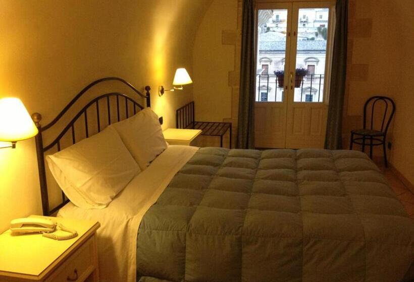 Номер Стандарт Вид на Город, Relais Modica