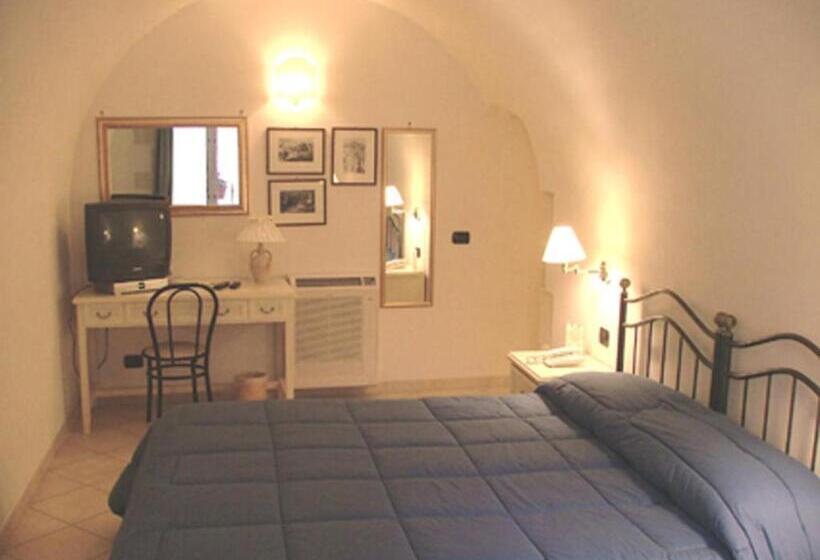 Номер Стандарт Вид на Город, Relais Modica