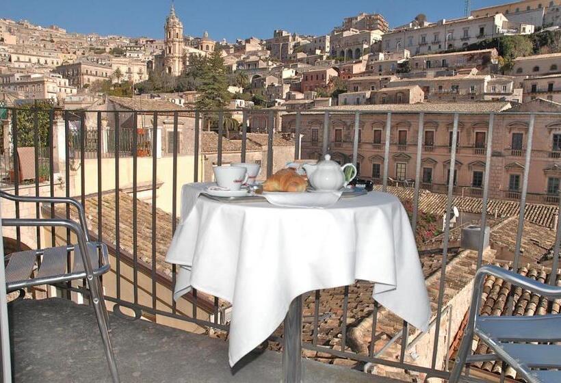 Номер Стандарт Вид на Город, Relais Modica