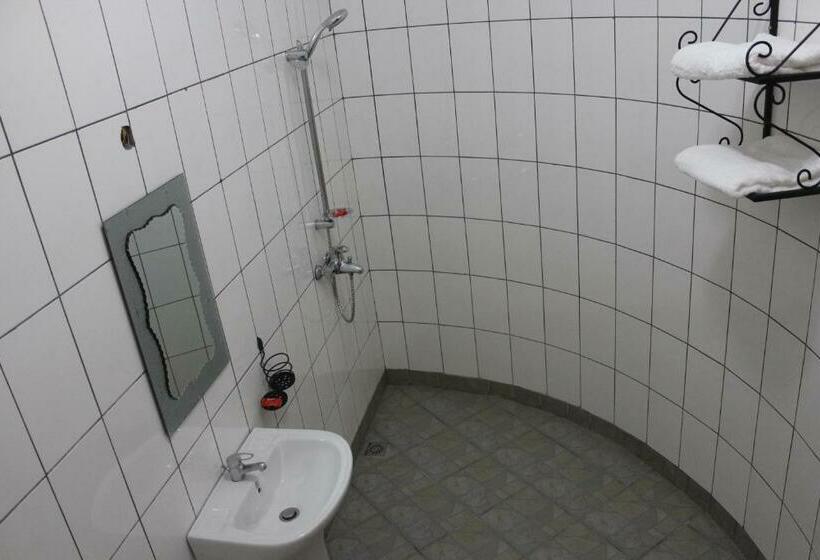 اتاق لوکس, Sky Beach