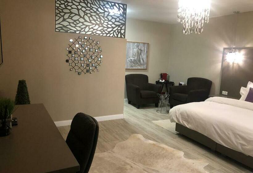 带大床的豪华间, Vila Roca Hotel And Spa