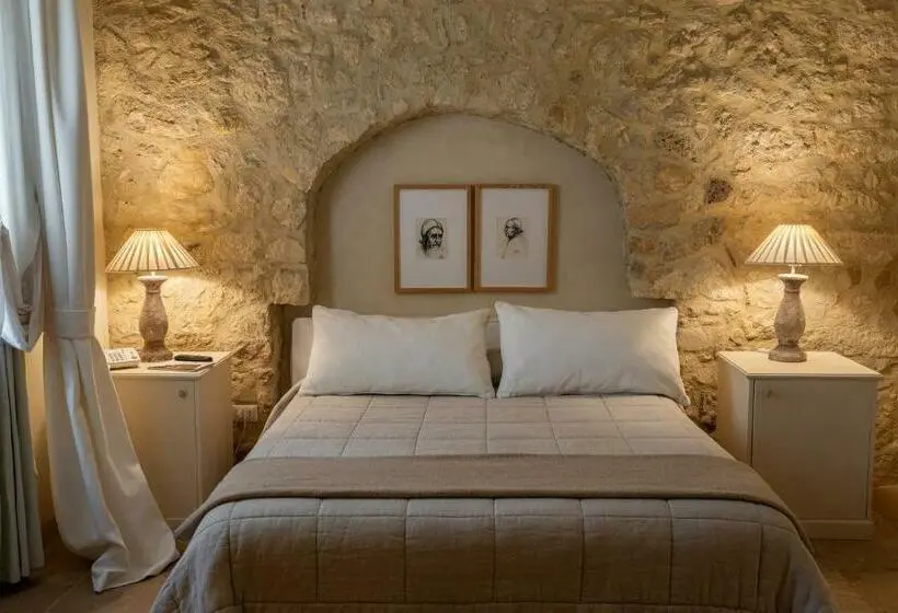 اتاق استاندارد, Castello Camemi