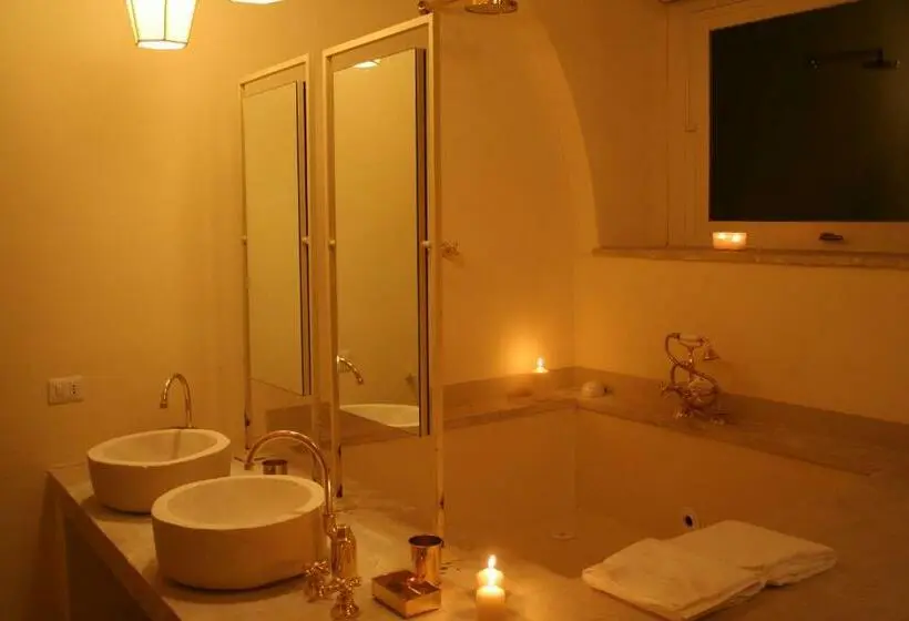 سوییت جونیور, Castello Camemi