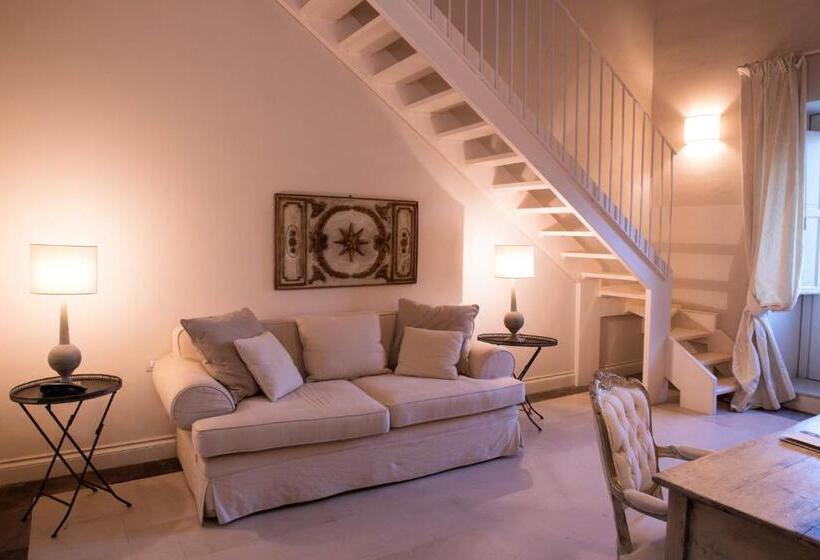 豪华房间, Castello Camemi