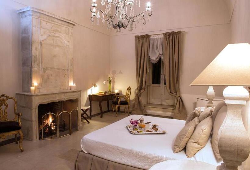 豪华房间, Castello Camemi