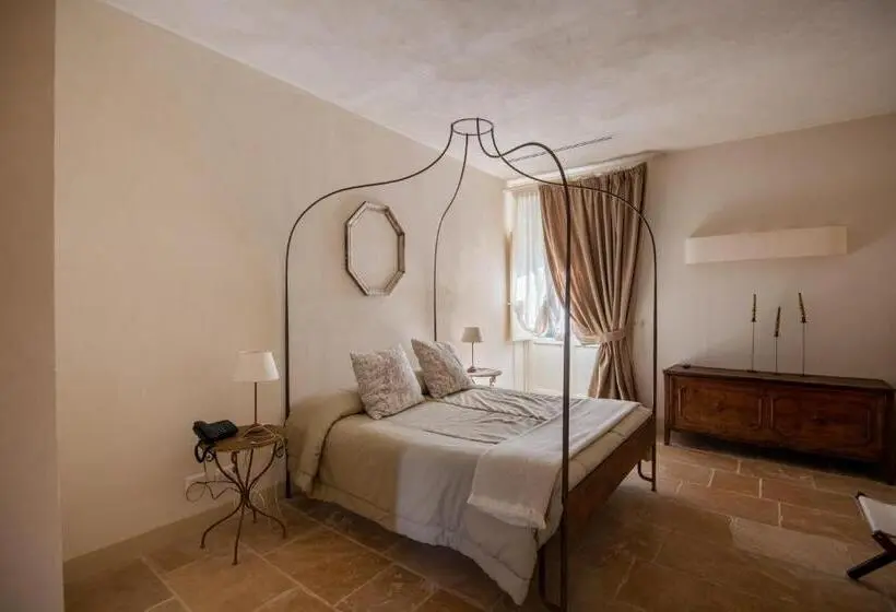 سوییت سوپریور, Castello Camemi