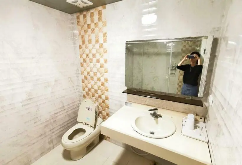 اتاق استاندارد با تخت بزرگ, Yilan Golf B&b