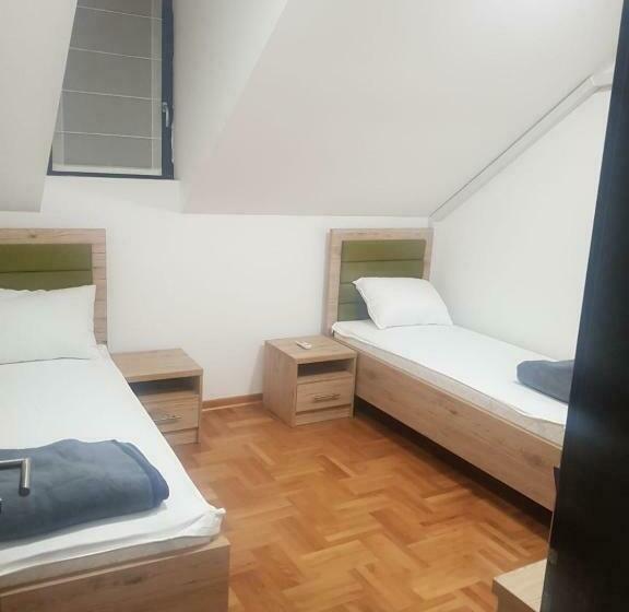 اتاق استاندارد, Vila Voždov Konak