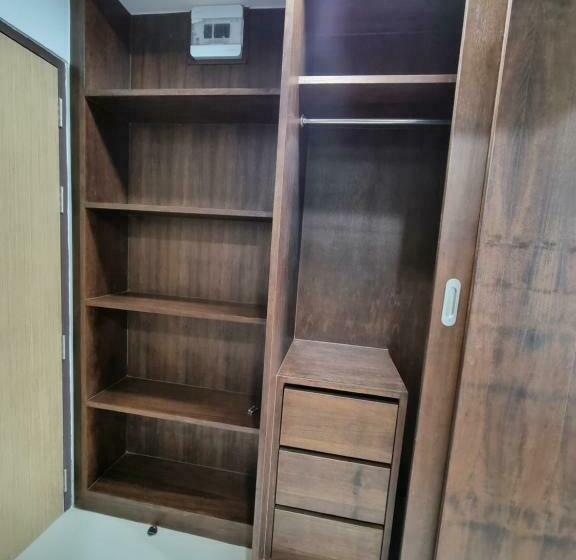 Quarto Estandar com Sacada, Tiara Place