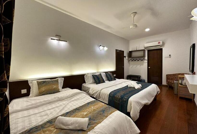 Habitació Triple Deluxe, 19th Century Boutique