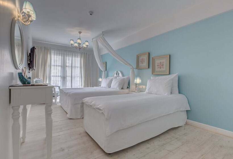 Quarto Familiar, Erendira Hotel   Special Class