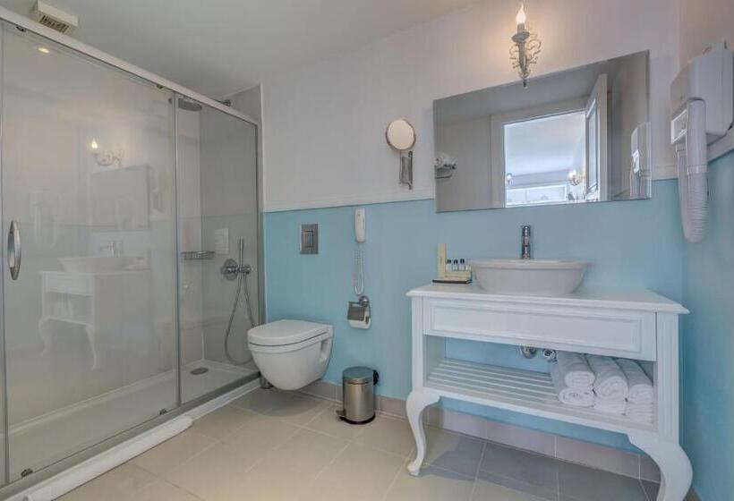 Quarto Familiar, Erendira Hotel   Special Class