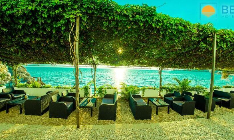 غرفة قياسية مطلّة علي البحر, Beach