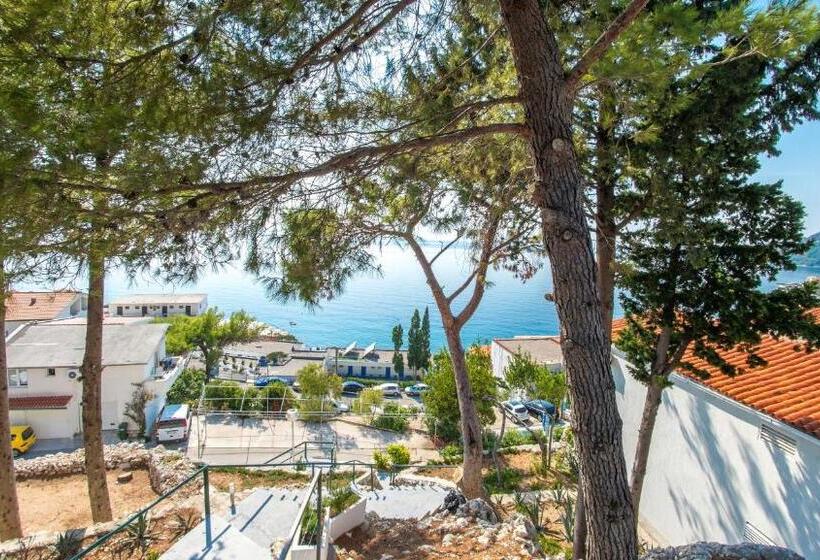 Triple Room Sea View, Beach