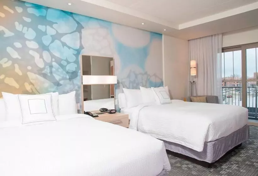 バルコニー付きスタンダードルーム, Courtyard By Marriott Holland Downtown