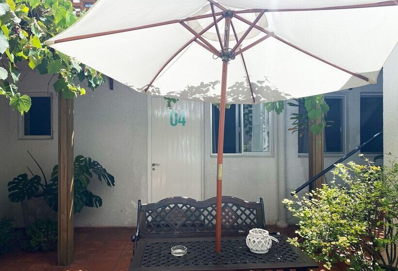 דירת חדר, Dollar