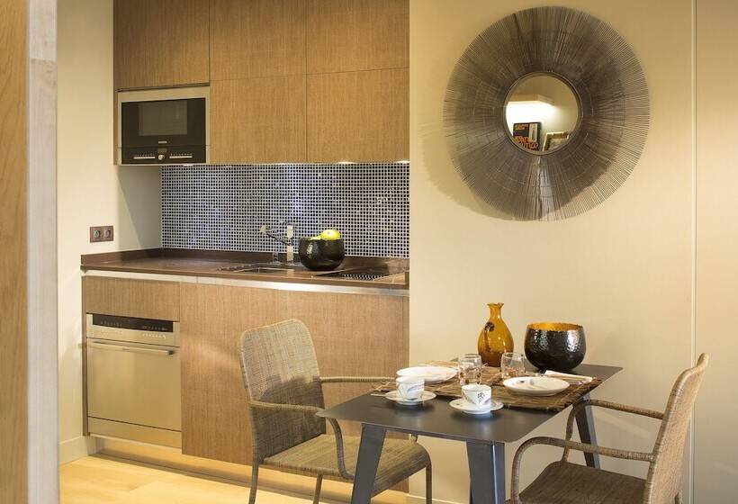 ロイヤルスイート, Goralska Résidences Hôtel Paris Bastille