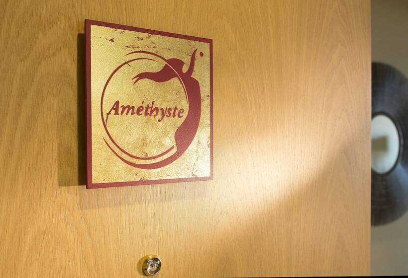 ロイヤルスイート, Goralska Résidences Hôtel Paris Bastille