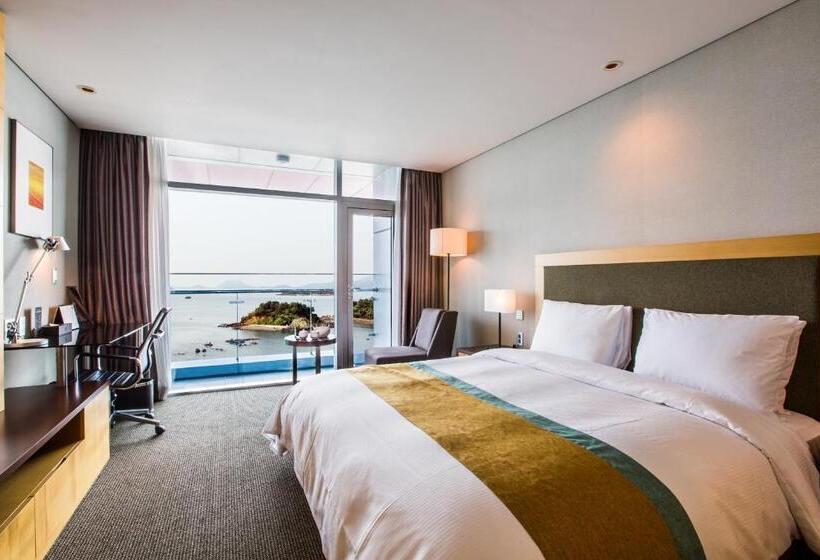 غرفة ديلوكس مطلّة علي البحر, Hidden Bay