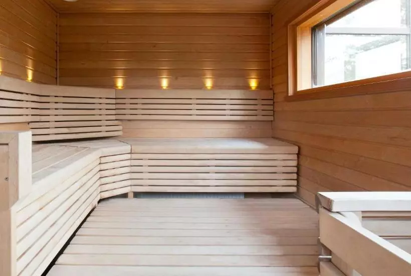 سوییت, Holiday Club Kuusamon Tropiikki