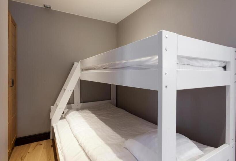 جناح, Holiday Club Kuusamon Tropiikki