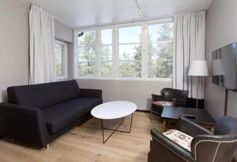 سوییت, Holiday Club Kuusamon Tropiikki