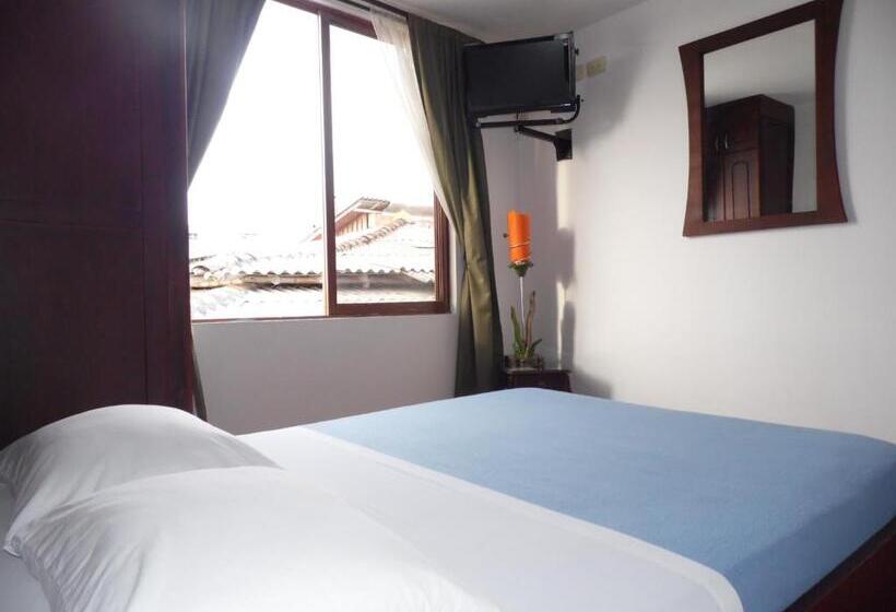 Четырехместный Номер Стандарт, La Terraza