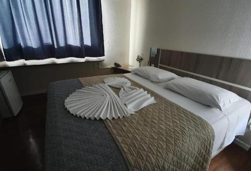 חדר דלוקס, Lh Plaza