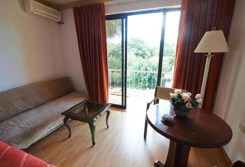 اتاق سوپریور, Los Ceibos