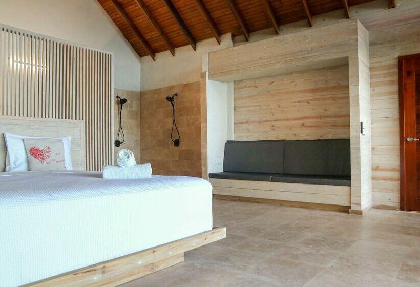 بانگلوی لوکس, The Resort At Marble Hill