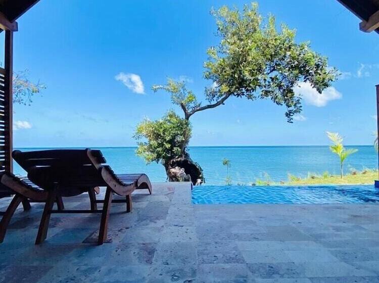 بانگلوی لوکس, The Resort At Marble Hill