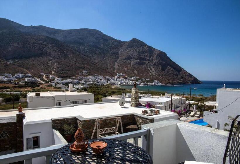 חדר סטנדרט, Nymfes