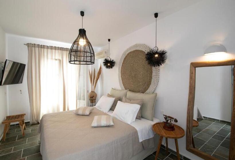 סוויטה, Nymfes