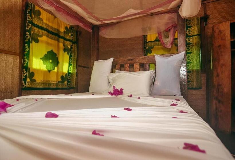 بانگلوی استاندارد, Pemba Eco Lodge