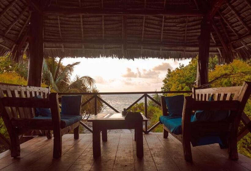 بانگلوی استاندارد, Pemba Eco Lodge