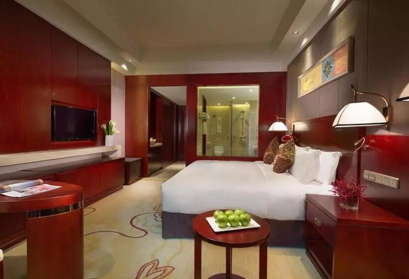 キングサイズベッドのデラックスルーム, Regal Airport Hotel Xi An