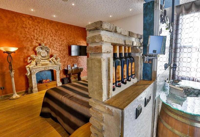 جناح, Spa El Lagar De Isilla