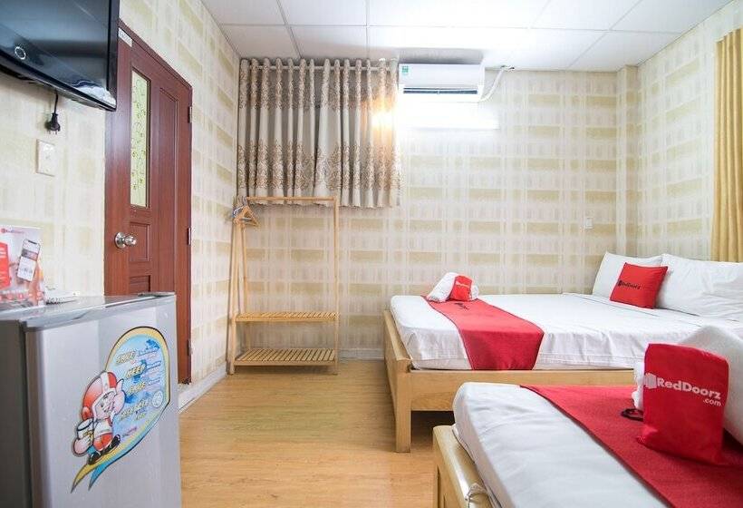 اتاق استاندارد سه نفره, Saigon 237