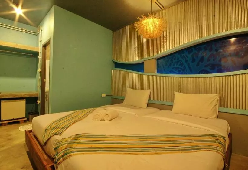 エコノミールーム, Seabox Khaolak Hostel