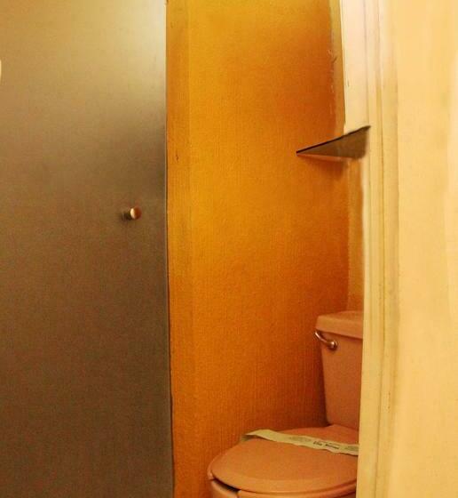 استودیوی استاندارد, Suites Elia Noemi