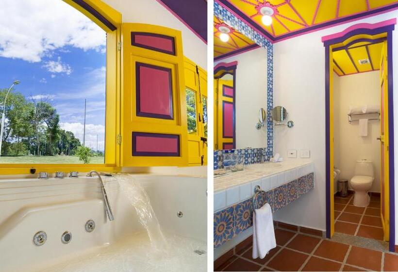 带按摩浴盆的套房, Mocawa Resort