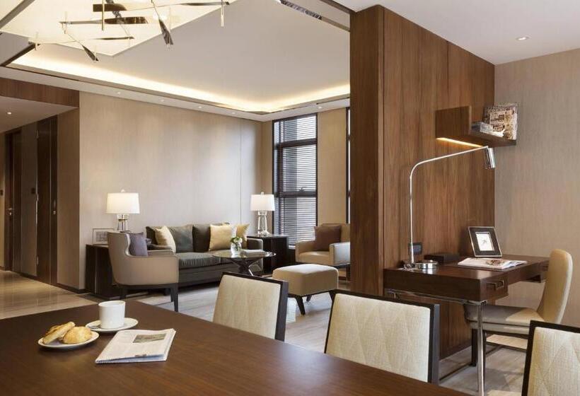 Апартаменты 3 Спальни, The Fairway Place, Xi An Marriott Executive Apartments