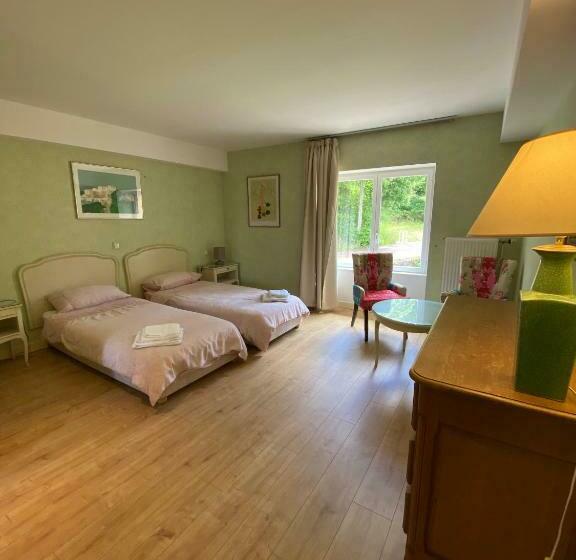 スタンダードルーム, Les Brizards Chambre à Louer