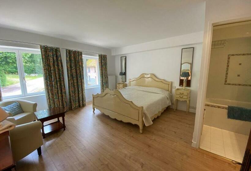 キングサイズベッドのスタンダードルーム, Les Brizards Chambre à Louer