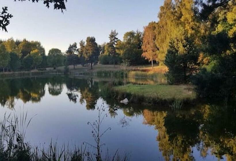 キングサイズベッドのスタンダードルーム, Les Brizards Chambre à Louer