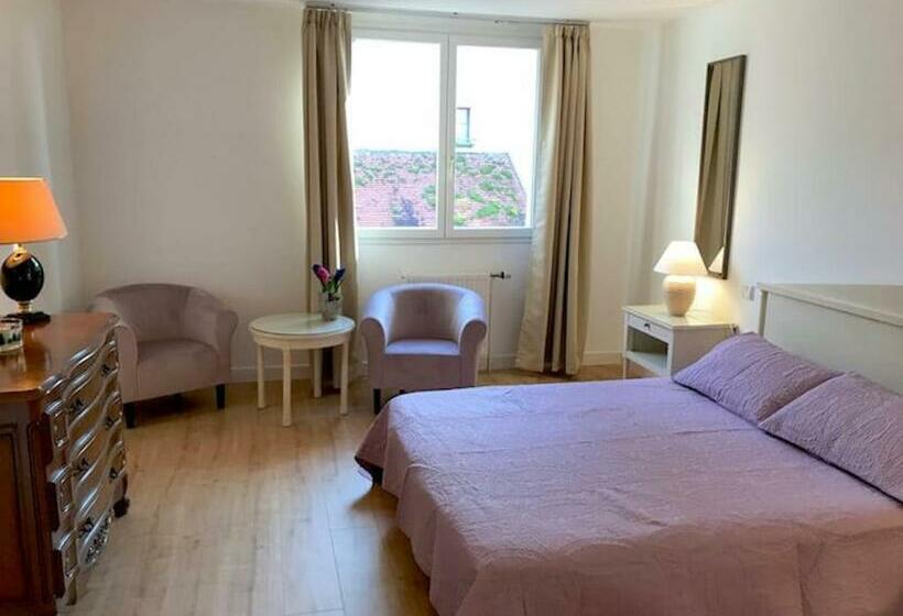 スタンダードルーム, Les Brizards Chambre à Louer